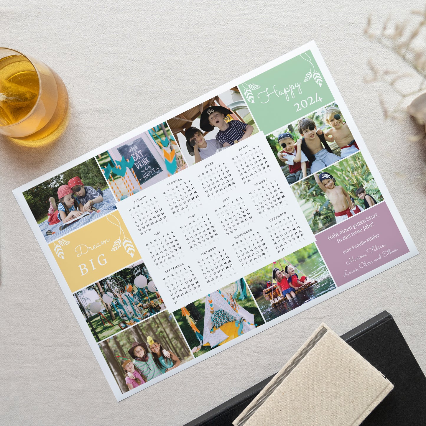 Kalender Weihnachten Einseitiges Landschaftslayou Farben des Jahres foto N° 1