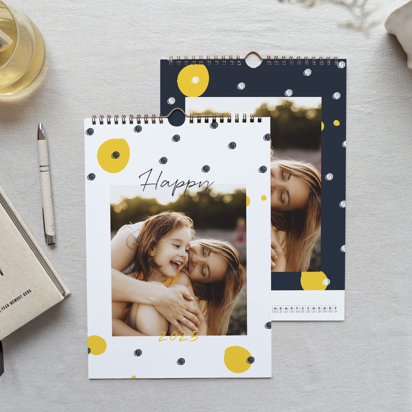 Kalender Weihnachten Wandbild A4 Gelb und Schwarz foto N° 1