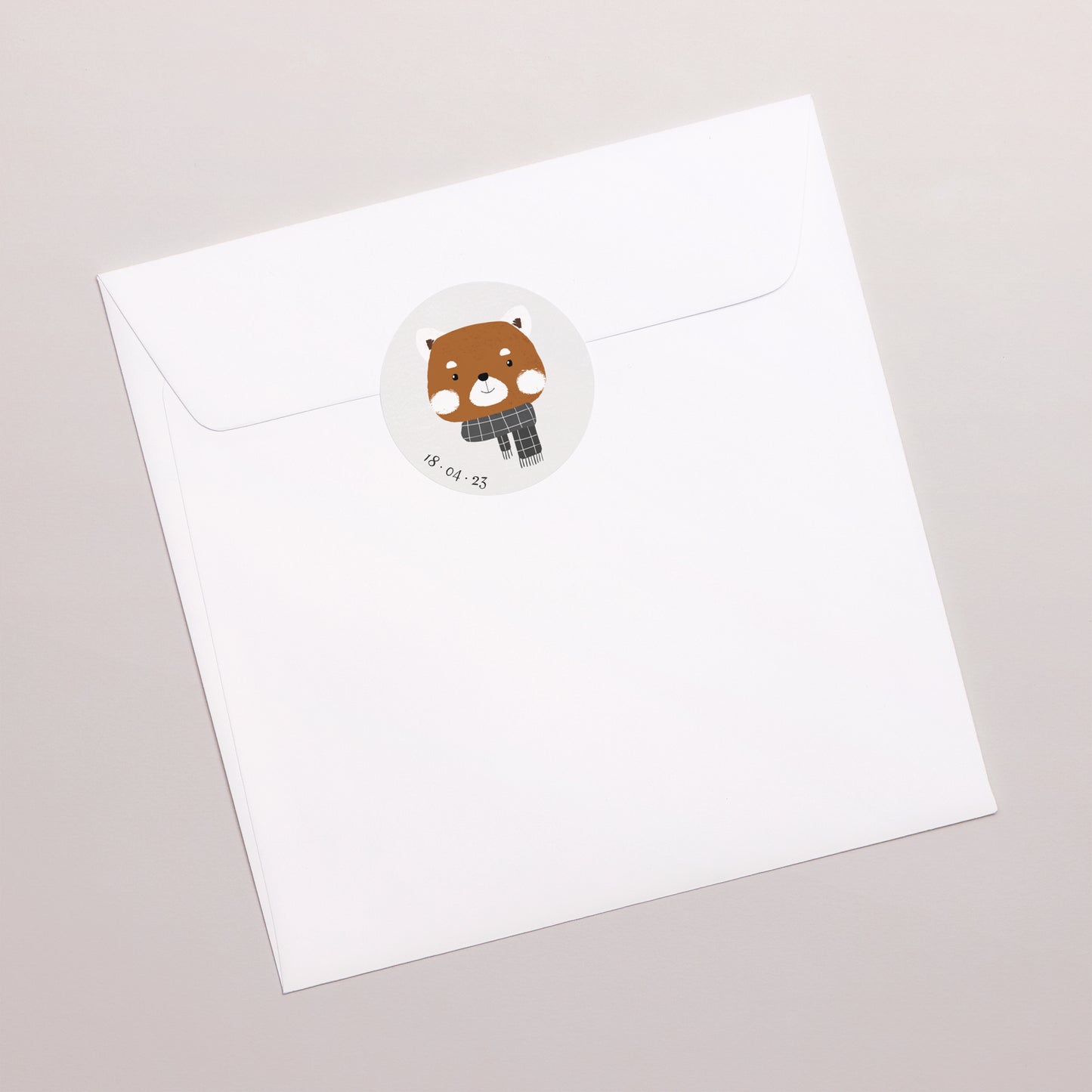 Sticker Geburt Rund Kleiner roter Panda foto N° 3