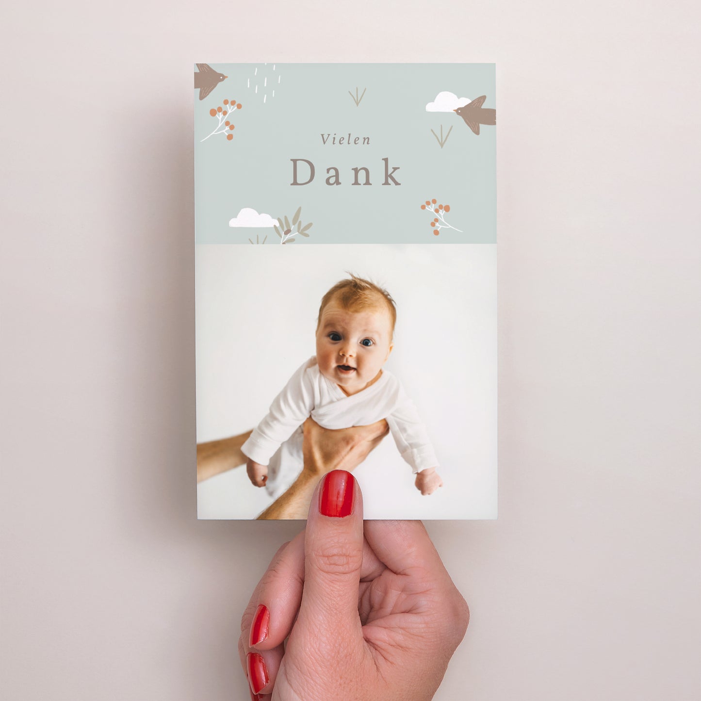 Dankeskarte Taufe PortraitPorträt Vogel, Wolken und Olivenzweig II foto N° 2