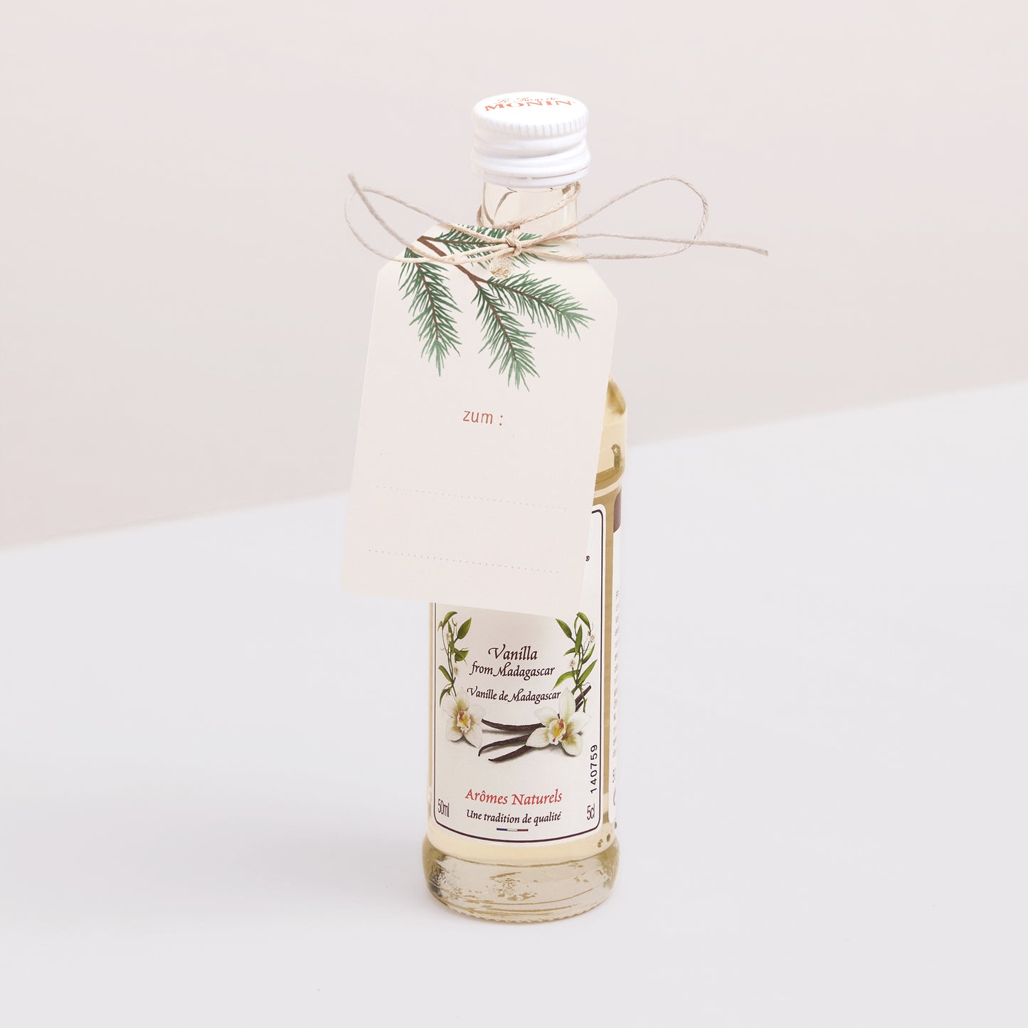 Vorgelochtes Etikett Weihnachten Fähnchen Weihnachtsbaumzweige foto N° 3