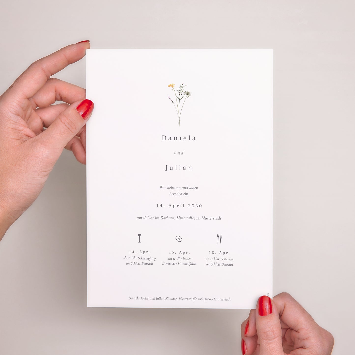 Hochzeitseinladung Porträt Krone kleine Blumen foto N° 3