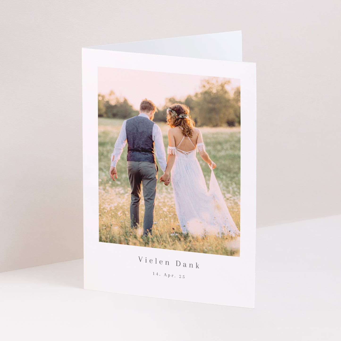 Dankeskarte Hochzeit Doppelflügelporträt Krone kleine Blumen foto N° 1