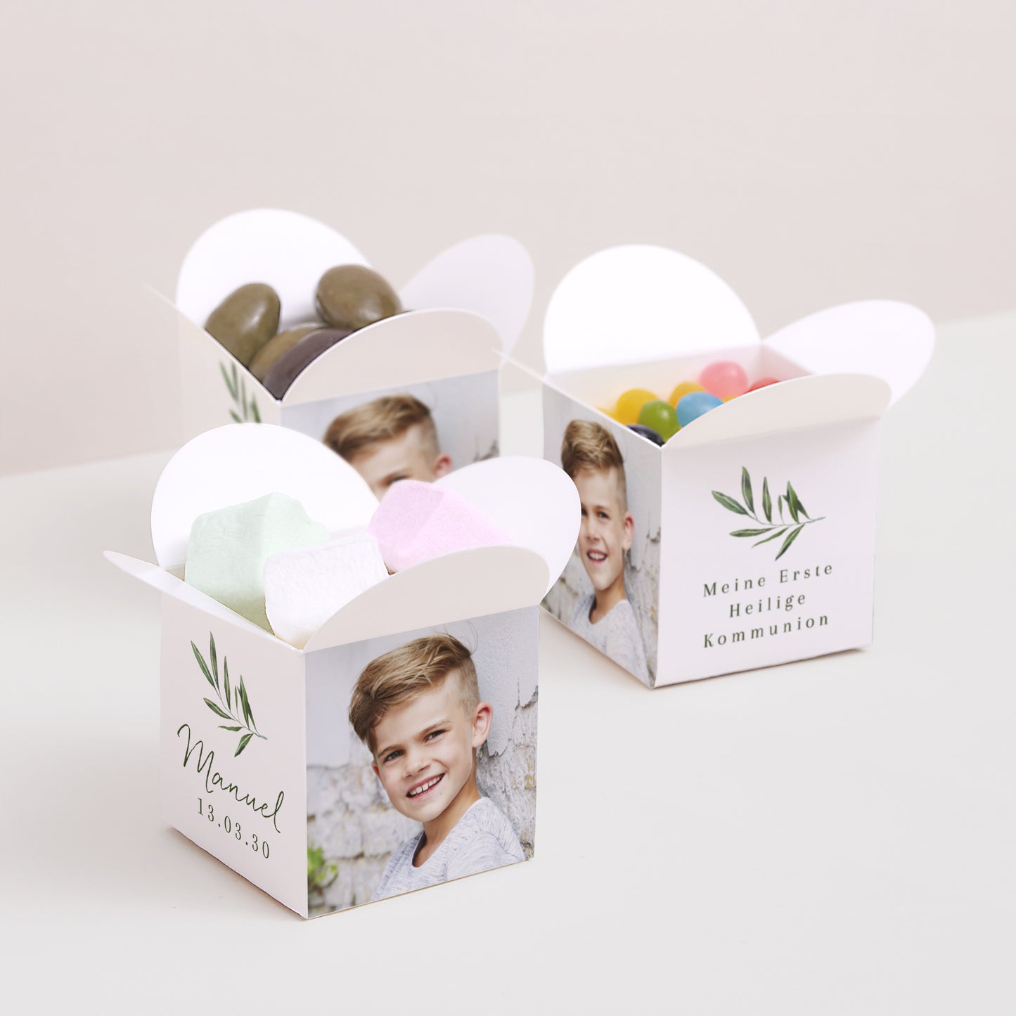 Geschenkbox Kommunion Schmetterlingsöffnung Gesegneter Zweig foto N° 3