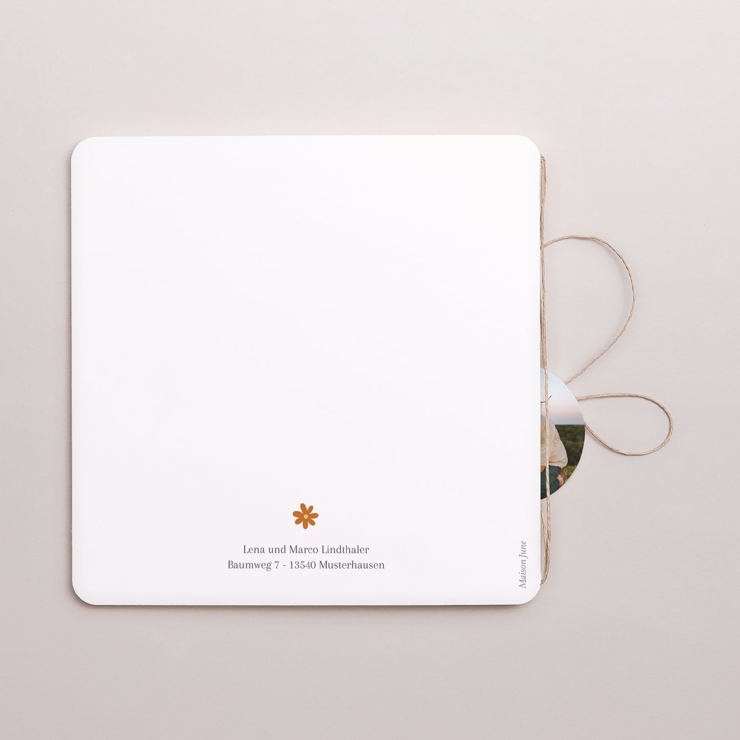 Geburtskarte Doppel-Quadrateinschlag, abgerundete Ecken, runde Etikette Die Wiege der Natur foto N° 3