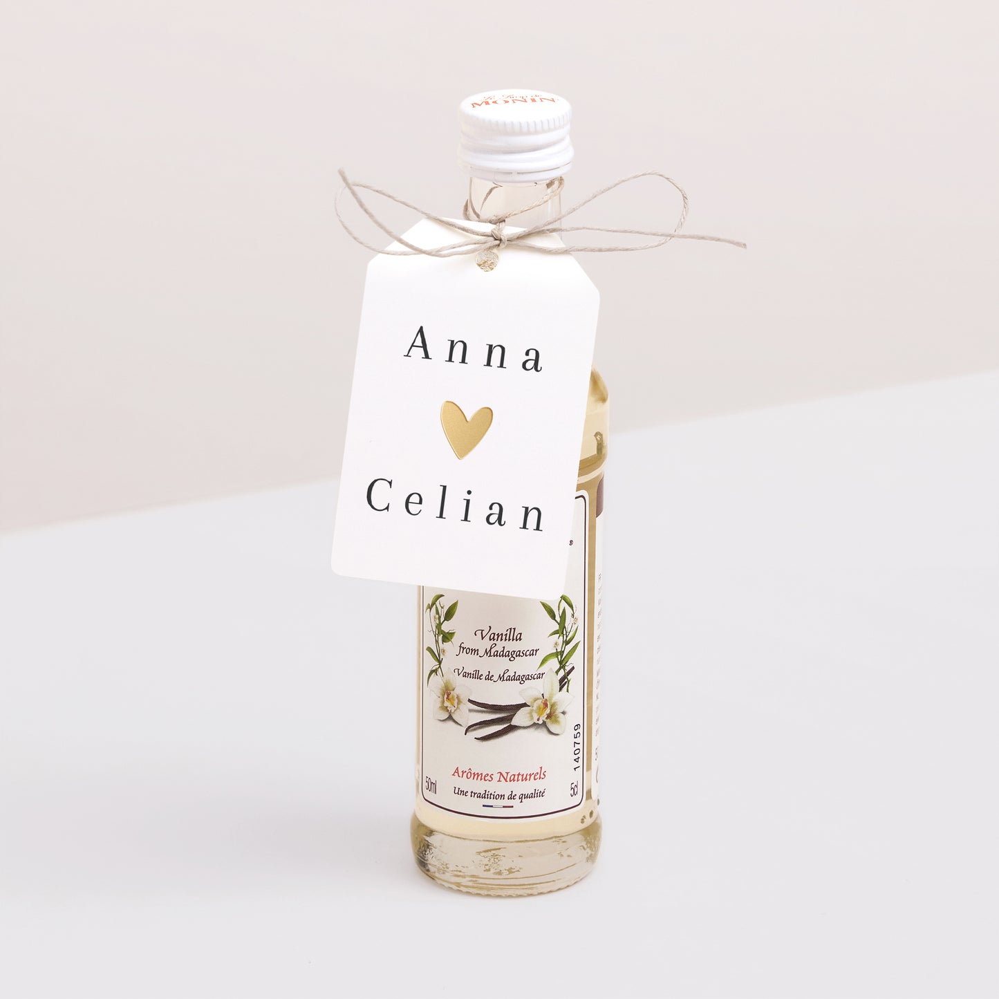 Vorgelochtes Etikett Hochzeit Fähnchen Unermessliche Liebe foto N° 3