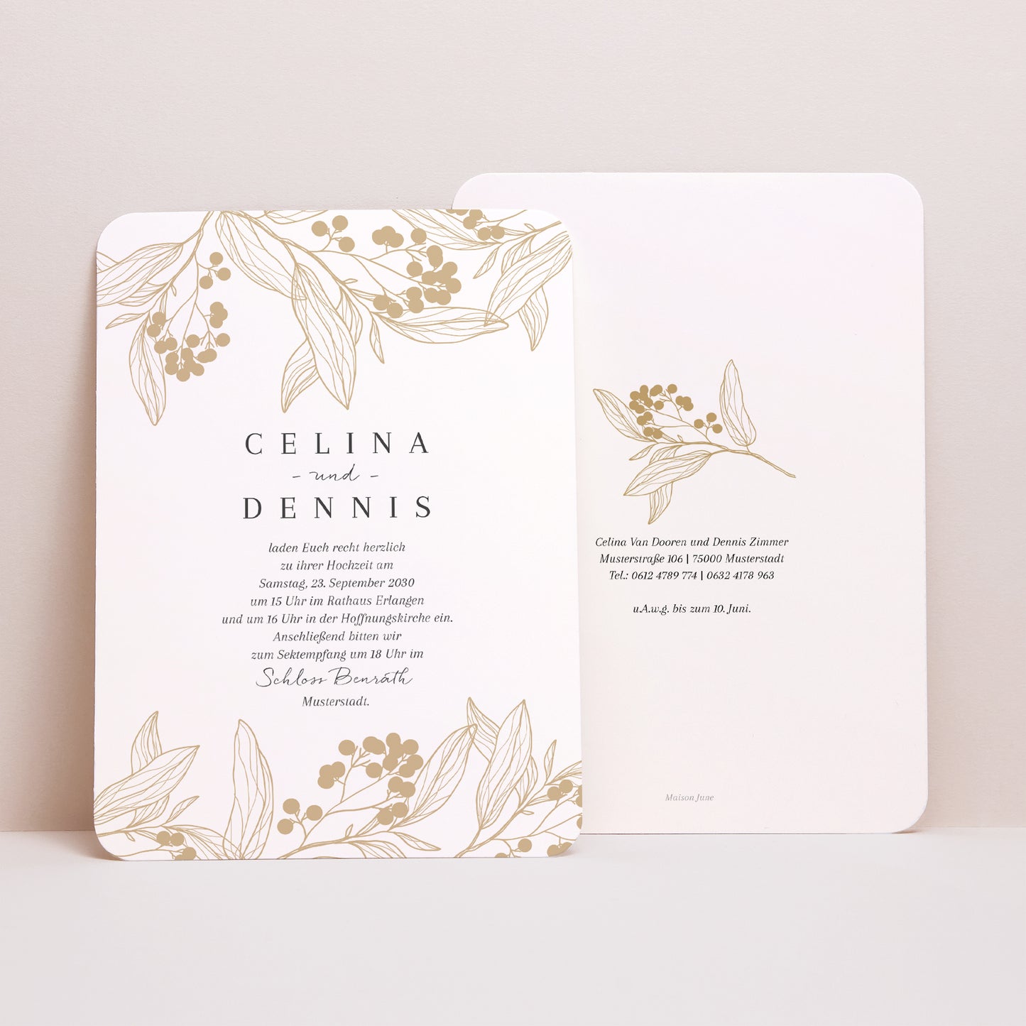 Hochzeitseinladung Porträt, abgerundete Kanten Goldene Blumenmuster foto N° 1