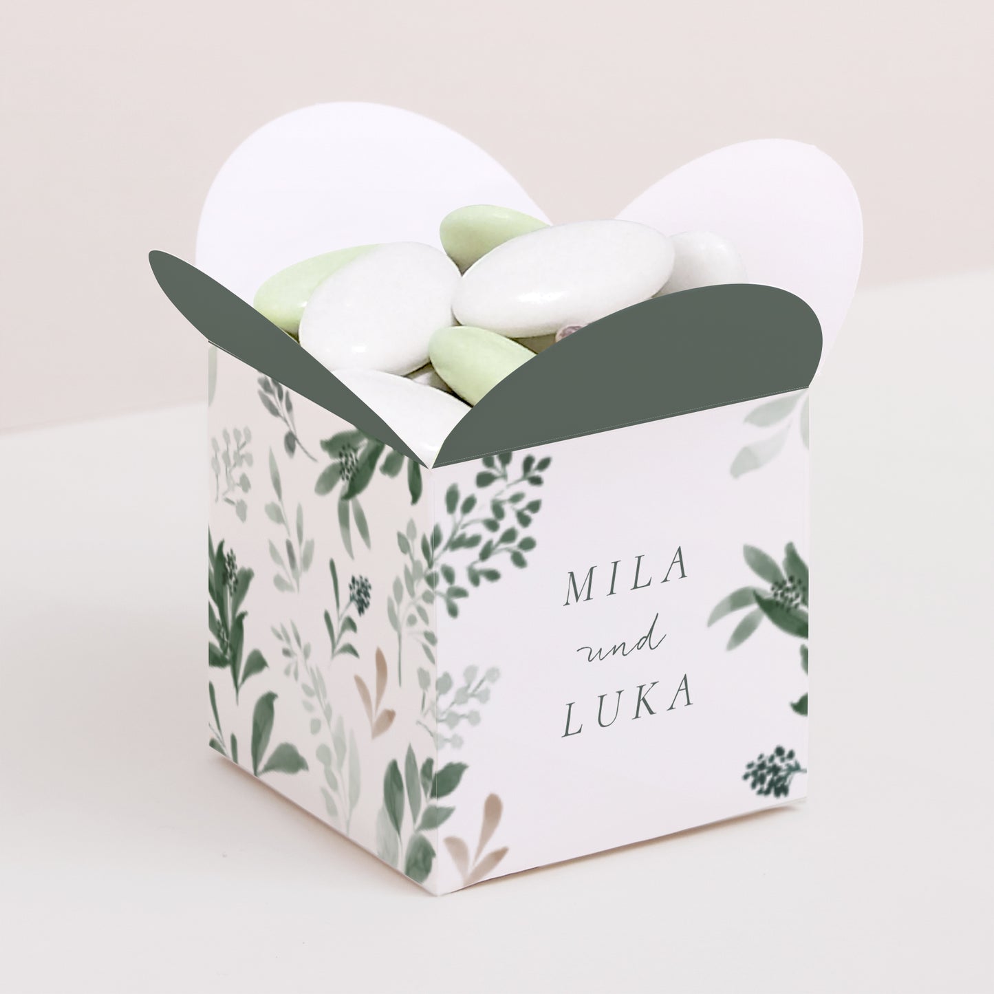 Geschenkbox Hochzeit Schmetterlingsöffnung Pflanzenkranz foto N° 1