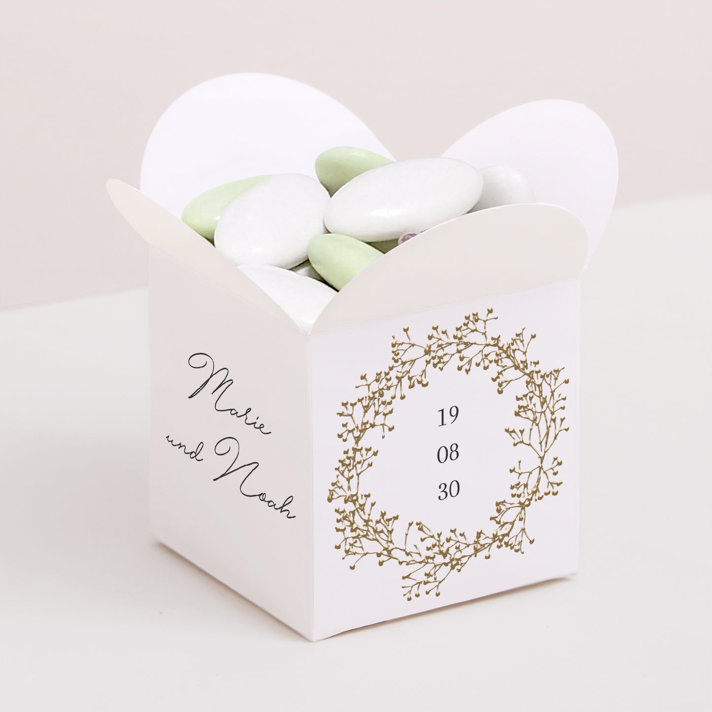 Geschenkbox Hochzeit Schmetterlingsöffnung Goldkranz Gypsophila foto N° 1