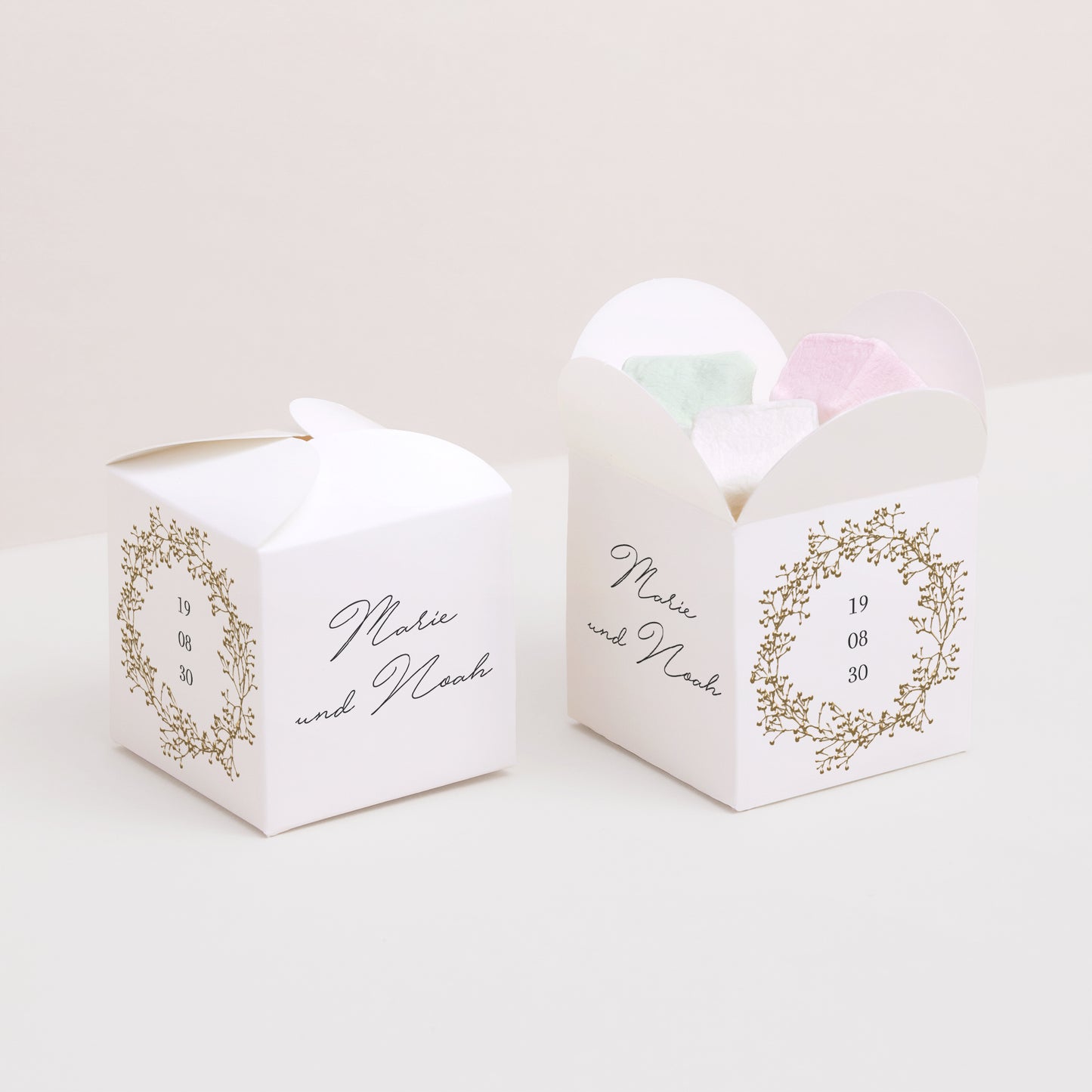 Geschenkbox Hochzeit Schmetterlingsöffnung Goldkranz Gypsophila foto N° 2