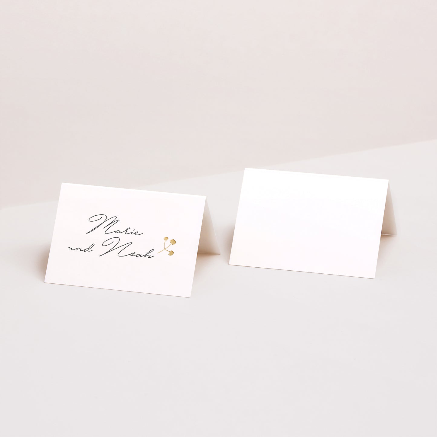 Tischkarten Hochzeit Quer Goldkranz Gypsophila foto N° 1
