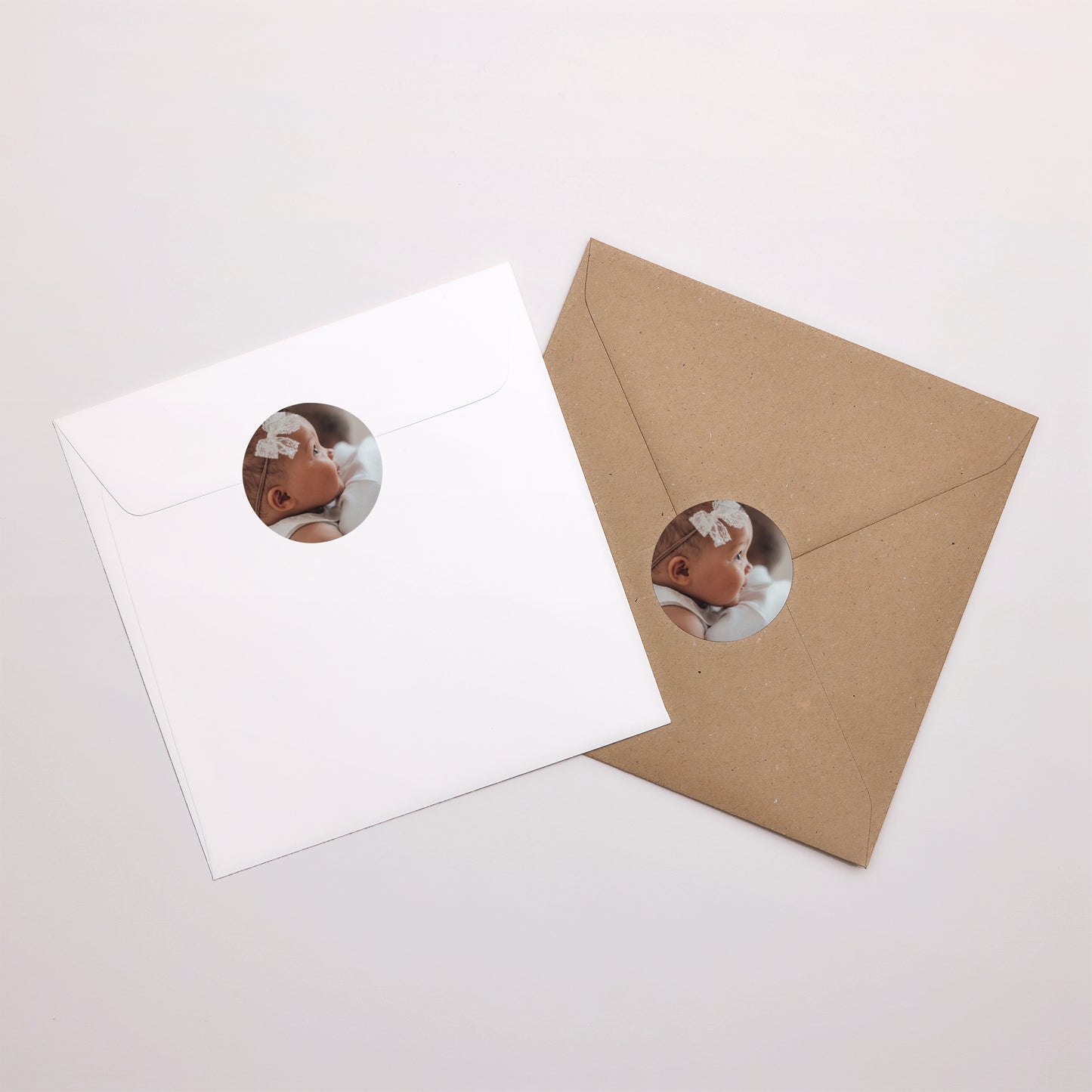 Sticker Taufe Rund Knuddell mich mit Küssen foto N° 3