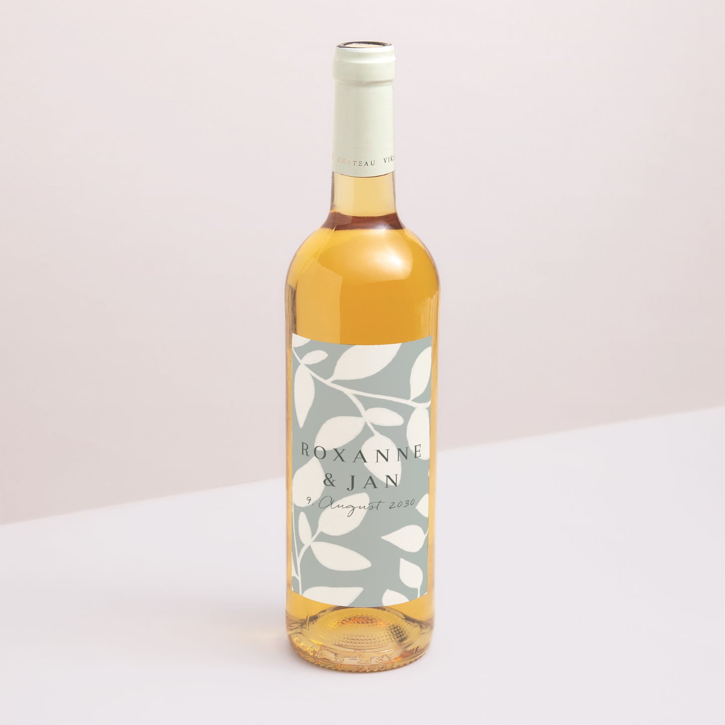 Flaschenetikett Hochzeit Porträt Romantische Zärtlichkeit. foto N° 1