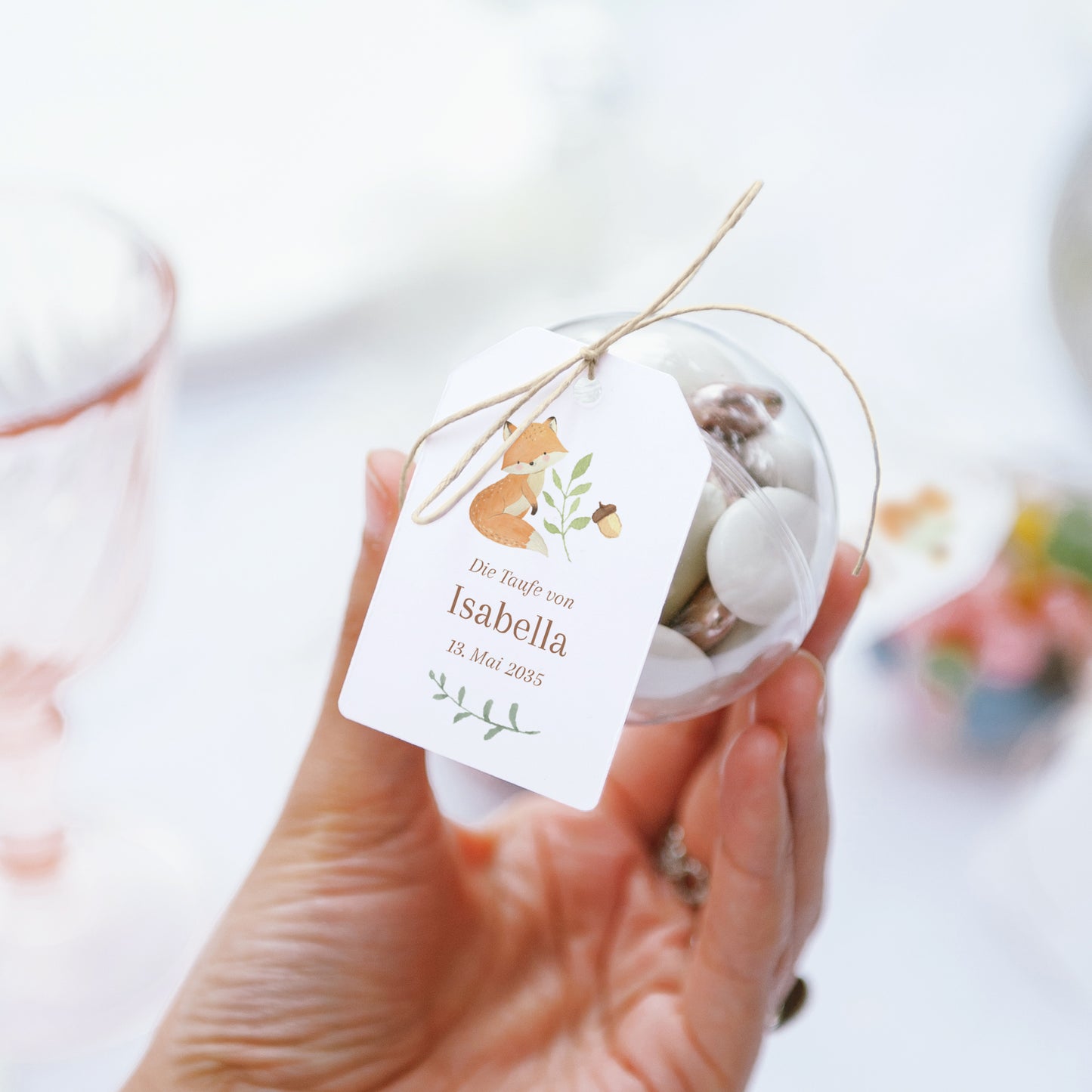 Geschenkbox Taufe Ball mit Wimpel-Etikett Die Tiere des verwunschenen Waldes foto N° 3