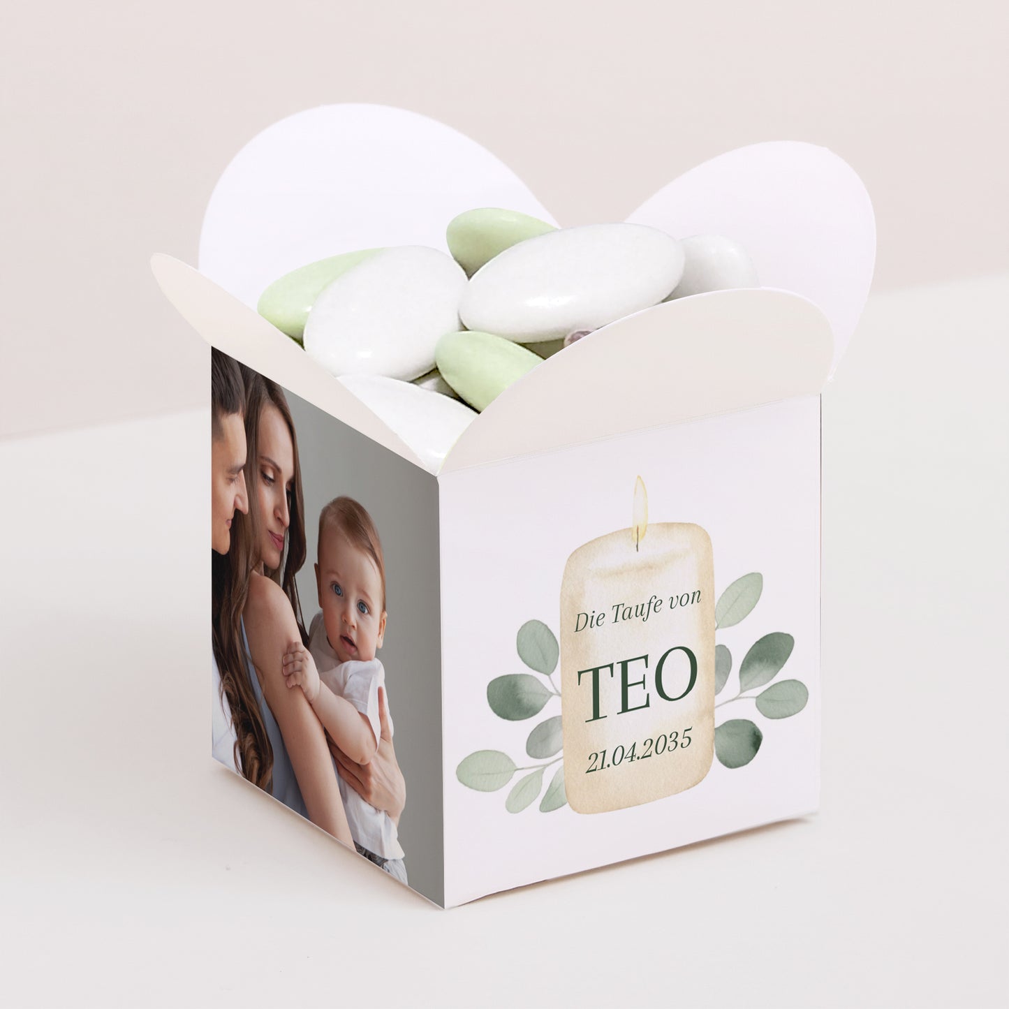 Geschenkbox Taufe Schmetterlingsöffnung Kerze und Laub foto N° 1