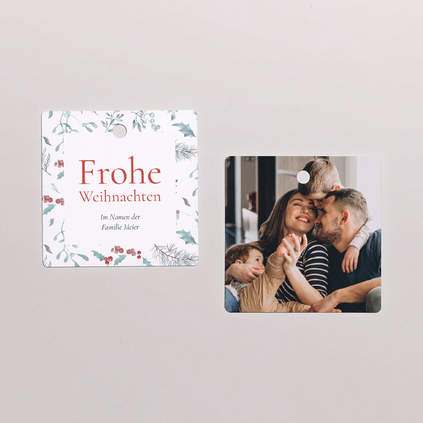 Geschenkbox Weihnachten Kugel mit quadratischem Etikett Eichenblätter foto N° 3