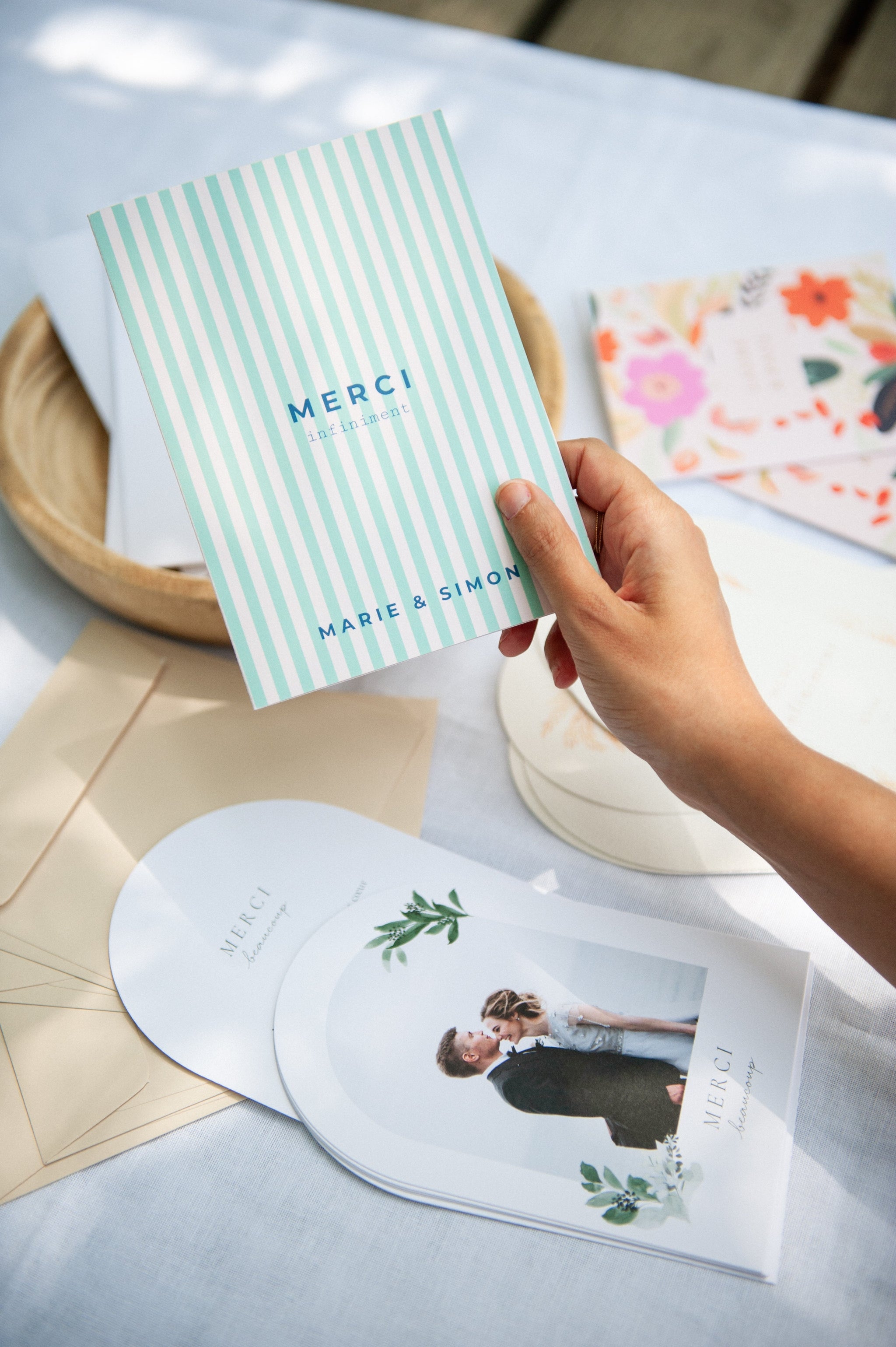 Comment écrire une carte de remerciement de mariage ?