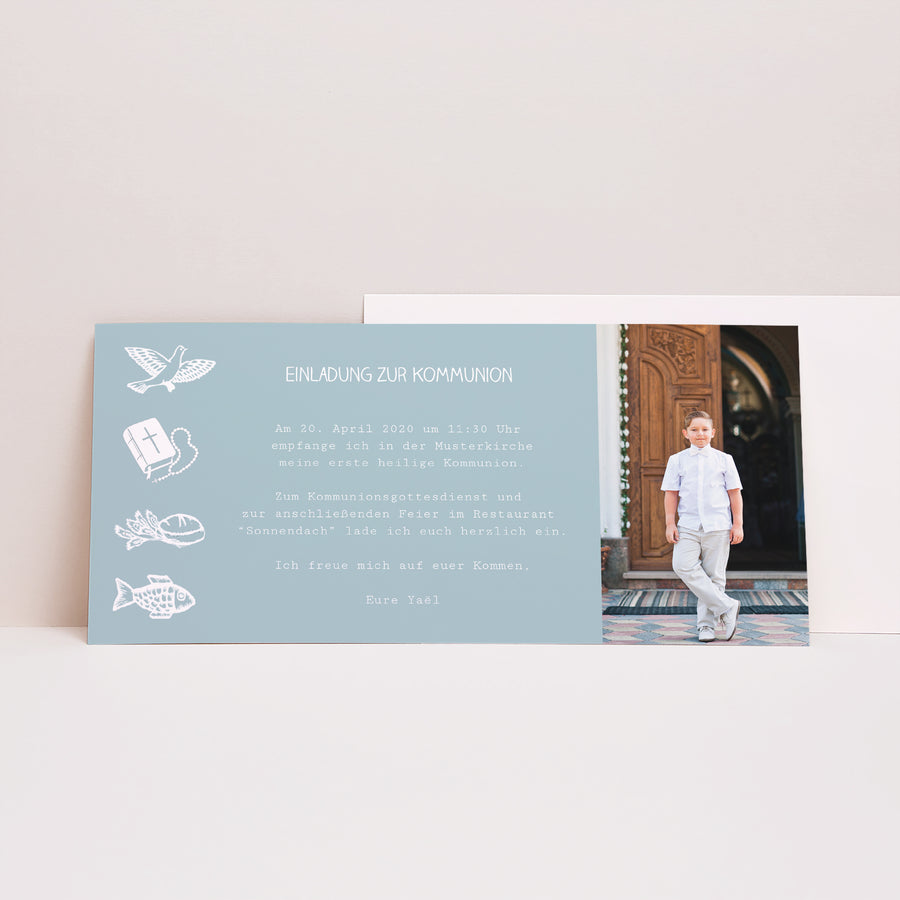 Einladungskarte Kommunion Panoramische Landschaft Symbole meines Glaubens foto