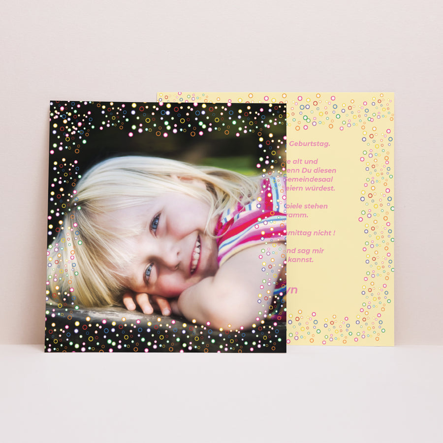 Beilegekarte Kindergeburtstag Quadrat Konfetti foto