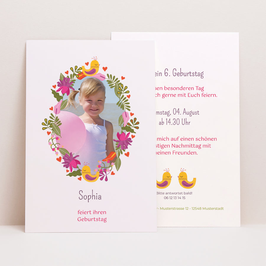 Beilegekarte Kindergeburtstag PortraitPorträt Blumiges Porträt foto
