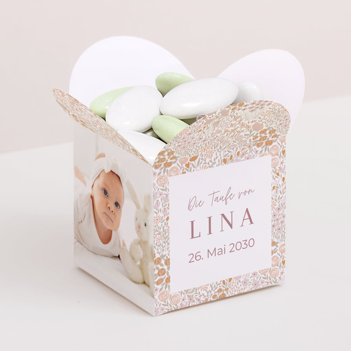 Geschenkbox Taufe Schmetterlingsöffnung Liberty Rose foto