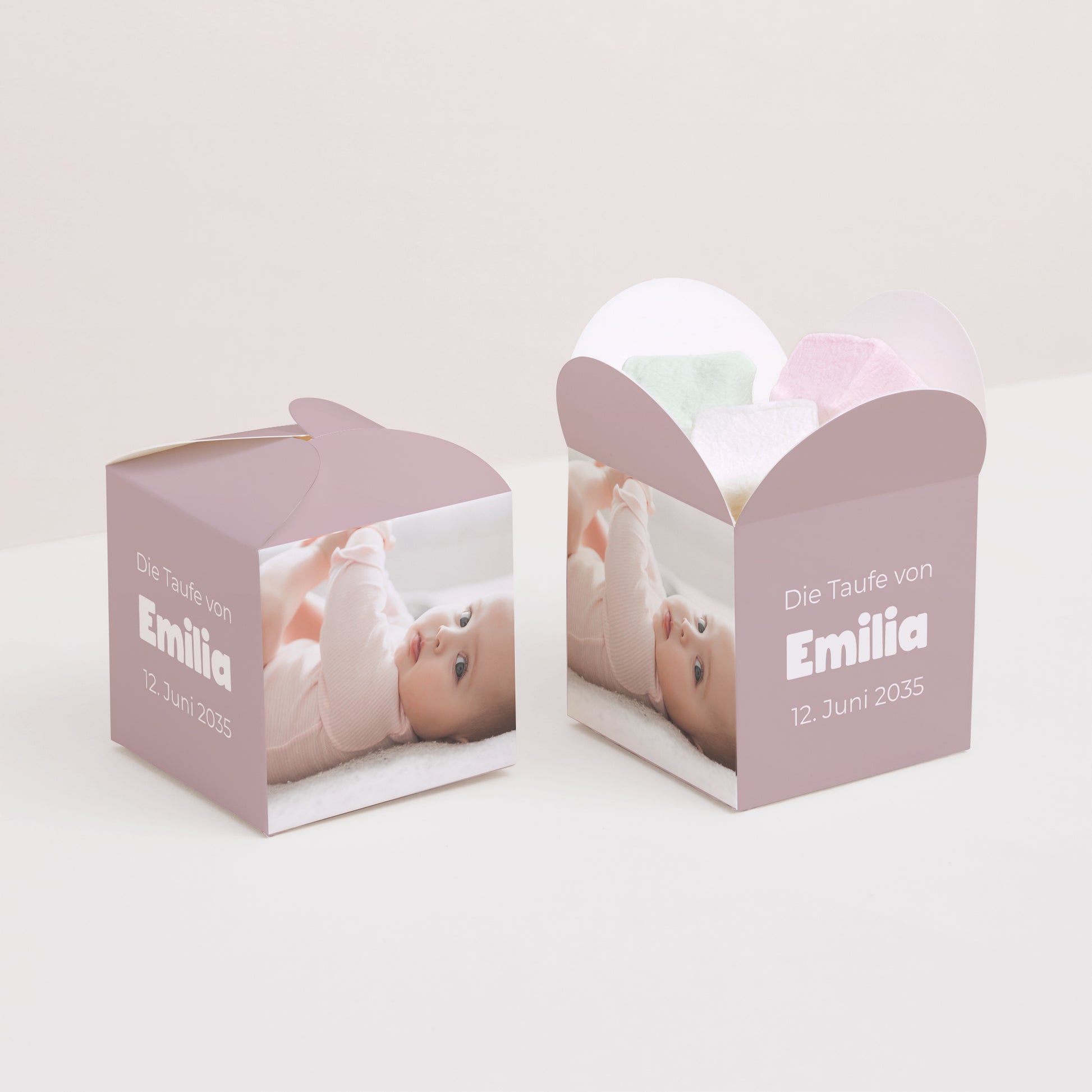 Geschenkbox Taufe Schmetterlingsöffnung Puderzuckerherz foto N° 2
