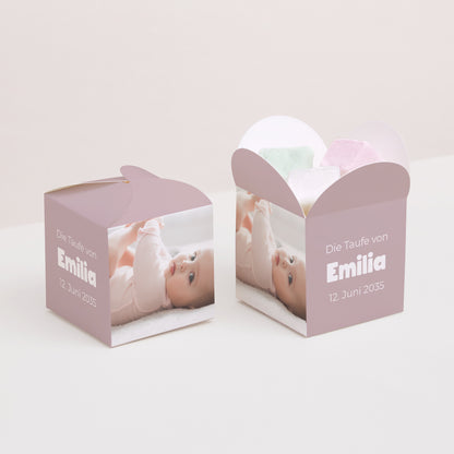Geschenkbox Taufe Schmetterlingsöffnung Puderzuckerherz foto N° 2