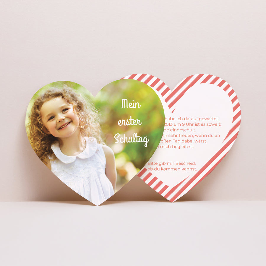Einladungskarte Objekte Herz Herz eines Schülers foto