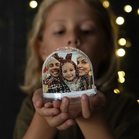 Schneekugel Weihnachten Glass Goldener Schnee