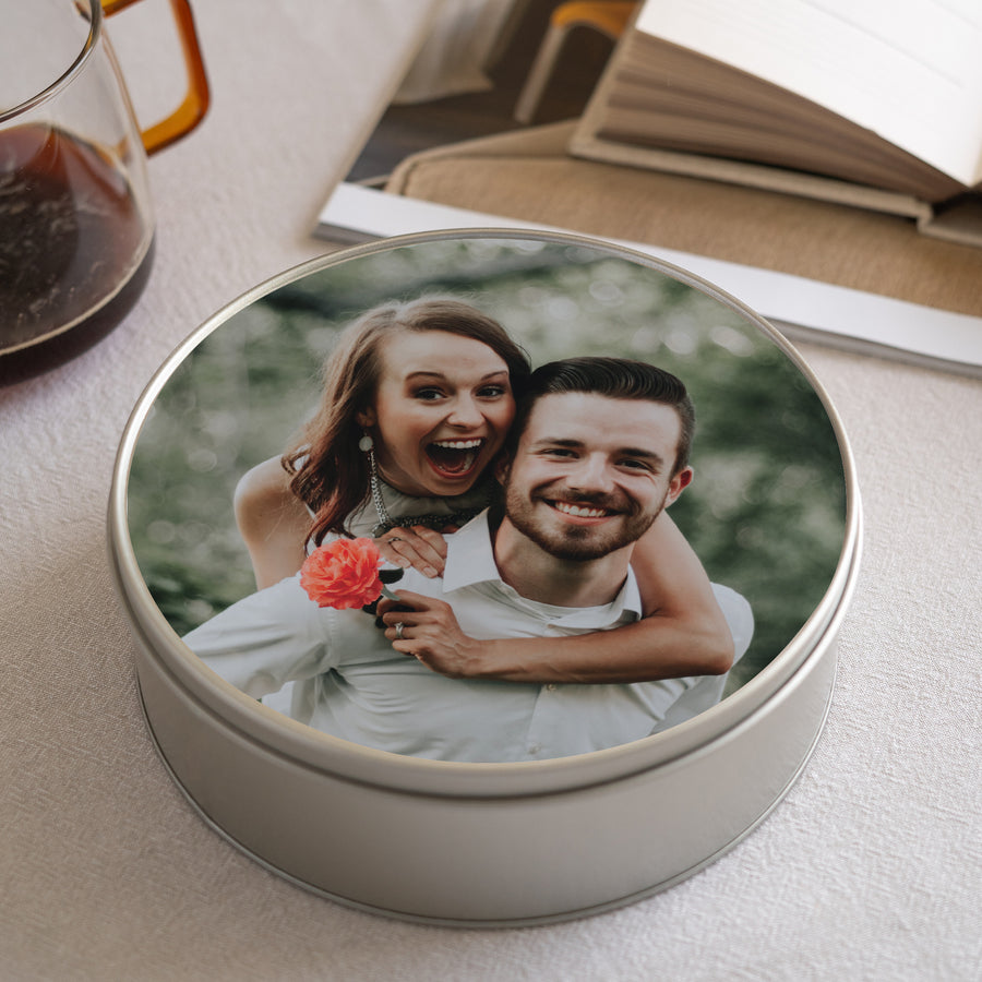 Metalldose Objekte Runde Valentinstag II foto