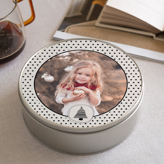 Metalldose Objekte Runde Erbsen im Kreis foto