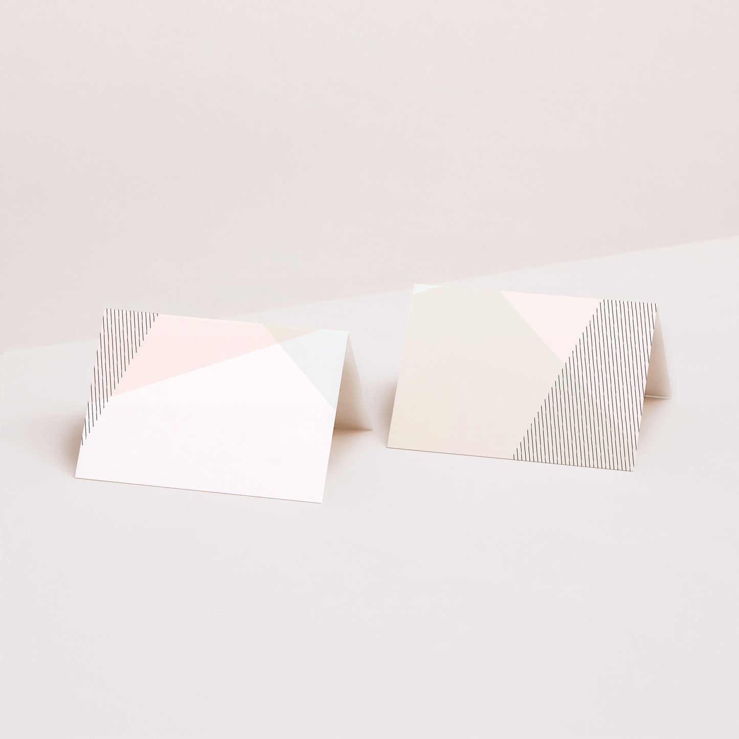 Tischkarten Hochzeit Quer Kubistischer Stil foto N° 1