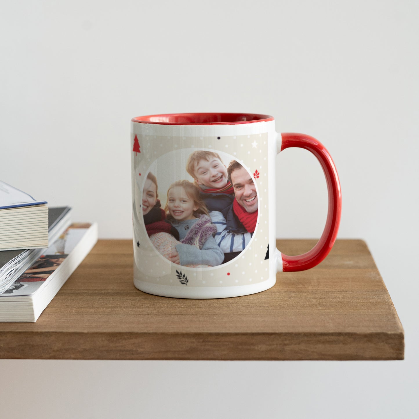 Tasse Objekte Rot Weihnachten in der Familie foto N° 4