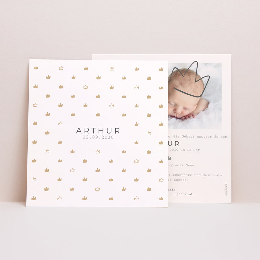 Geburtskarte Quadrat Goldener König foto