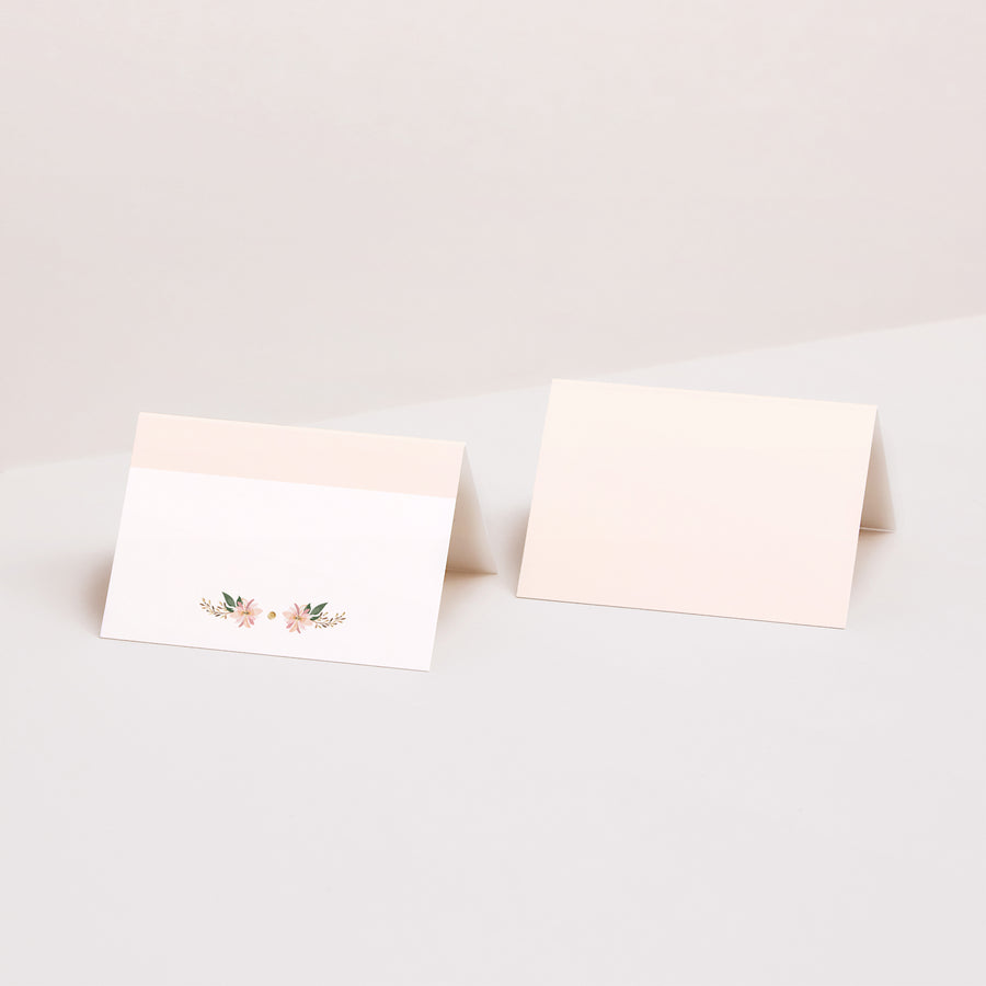 Tischkarten Hochzeit Quer Süße der Blumen foto