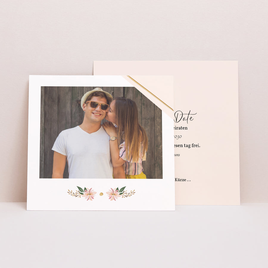 Save the date Karte Hochzeit Quadrat Süße der Blumen foto