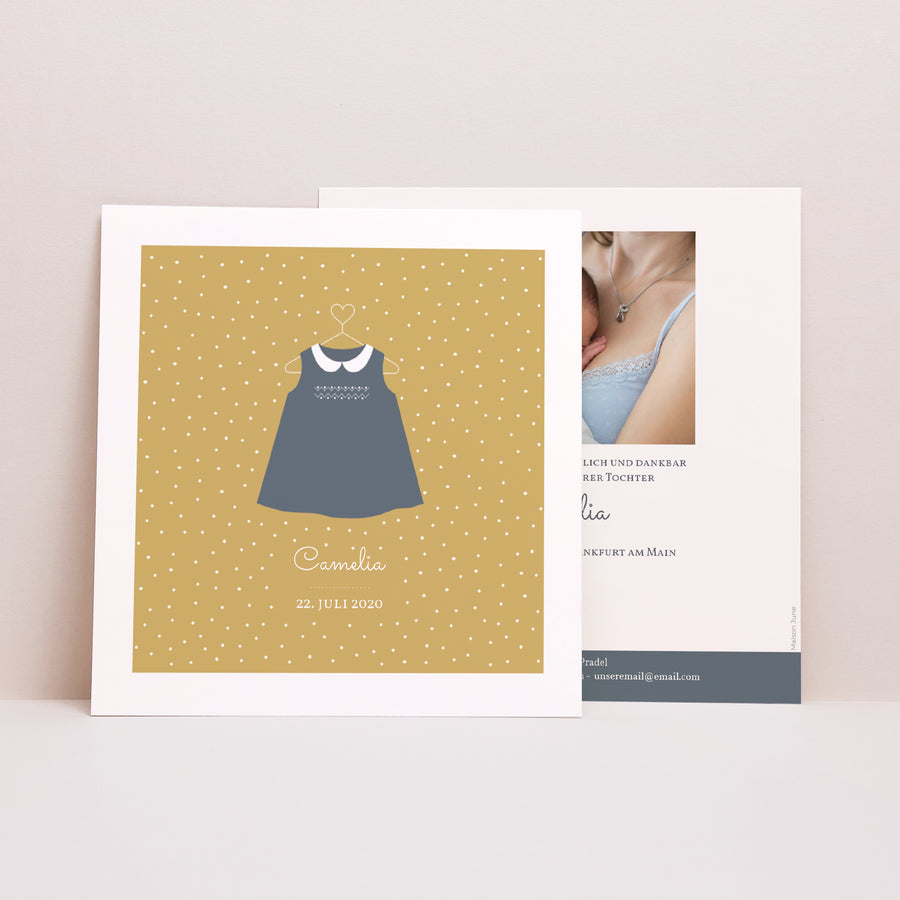 Geburtskarte Quadrat Kleid mit Punkten foto