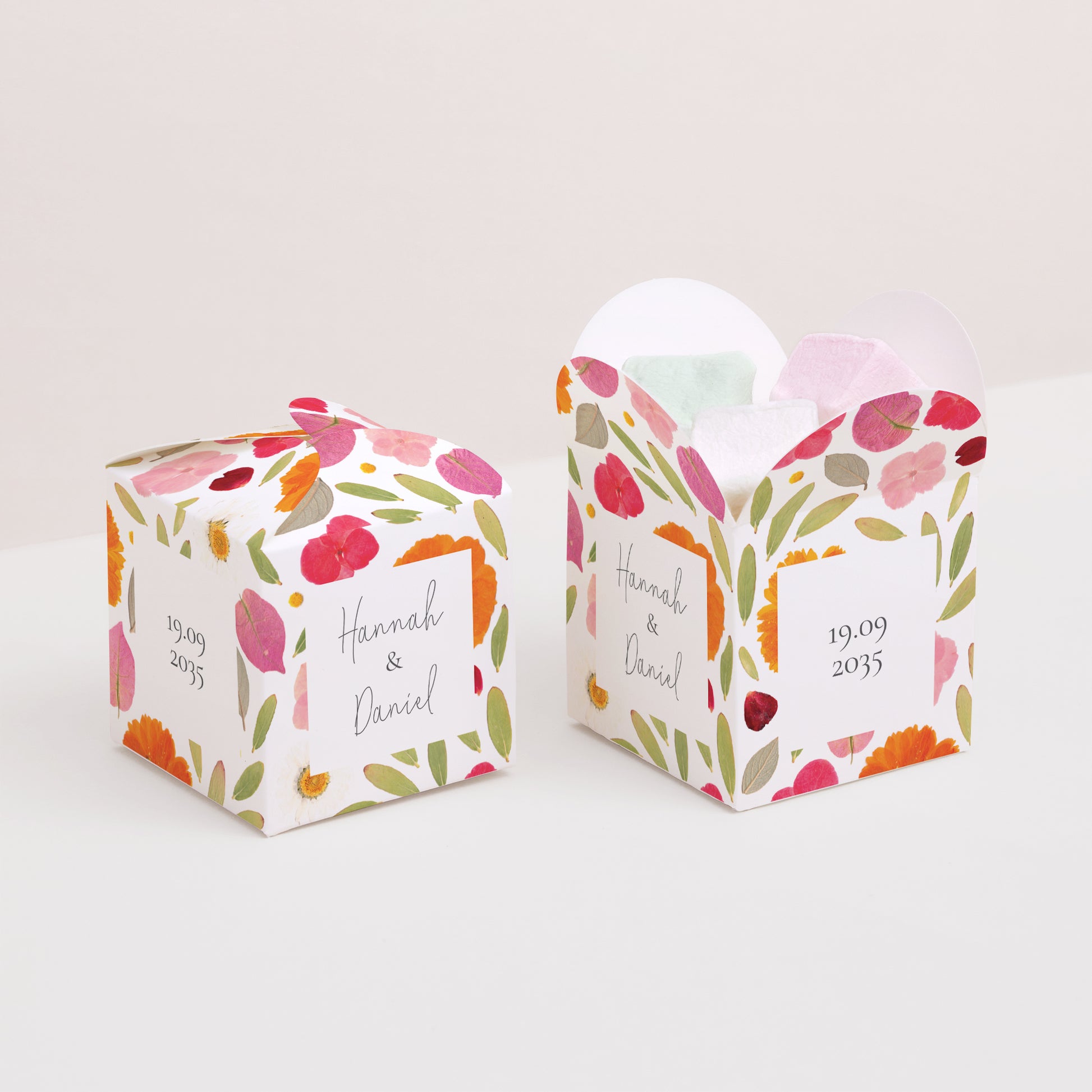 Geschenkbox Hochzeit Schmetterlingsöffnung Herbarium-Blüten foto N° 2