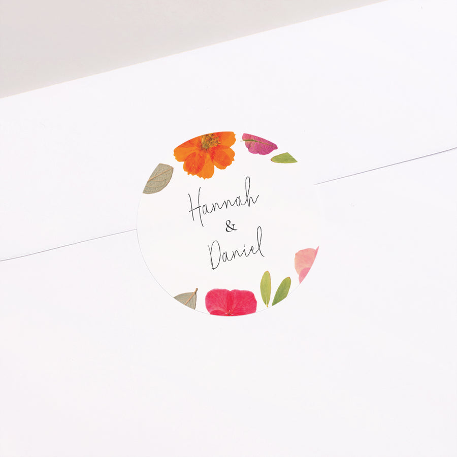Sticker Hochzeit Rund Herbarium-Blüten foto