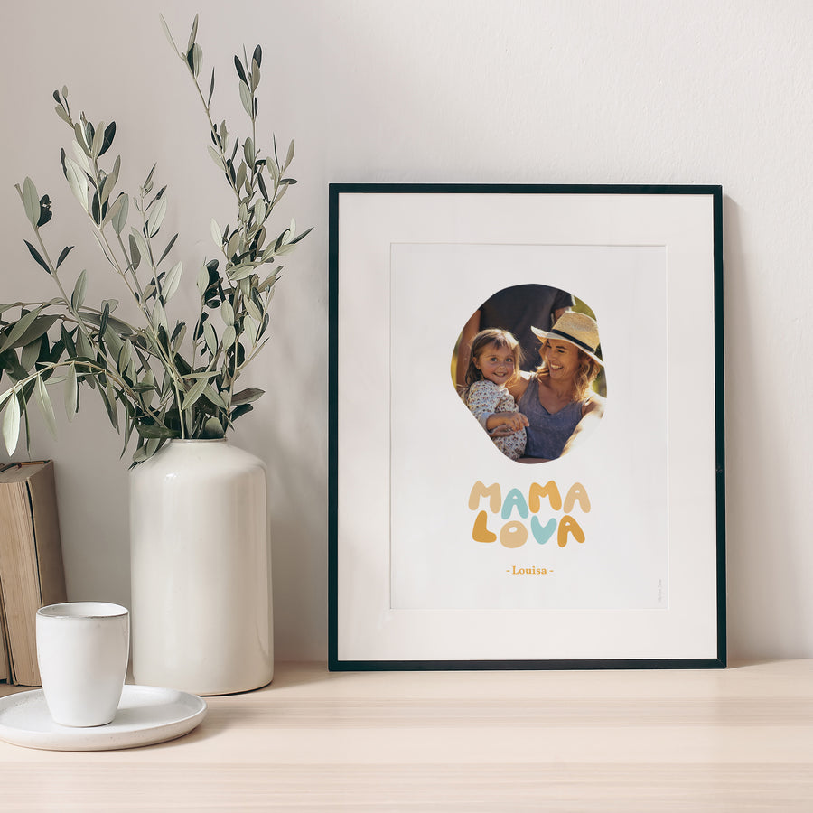 Poster Objekte Porträt Mama Lova foto