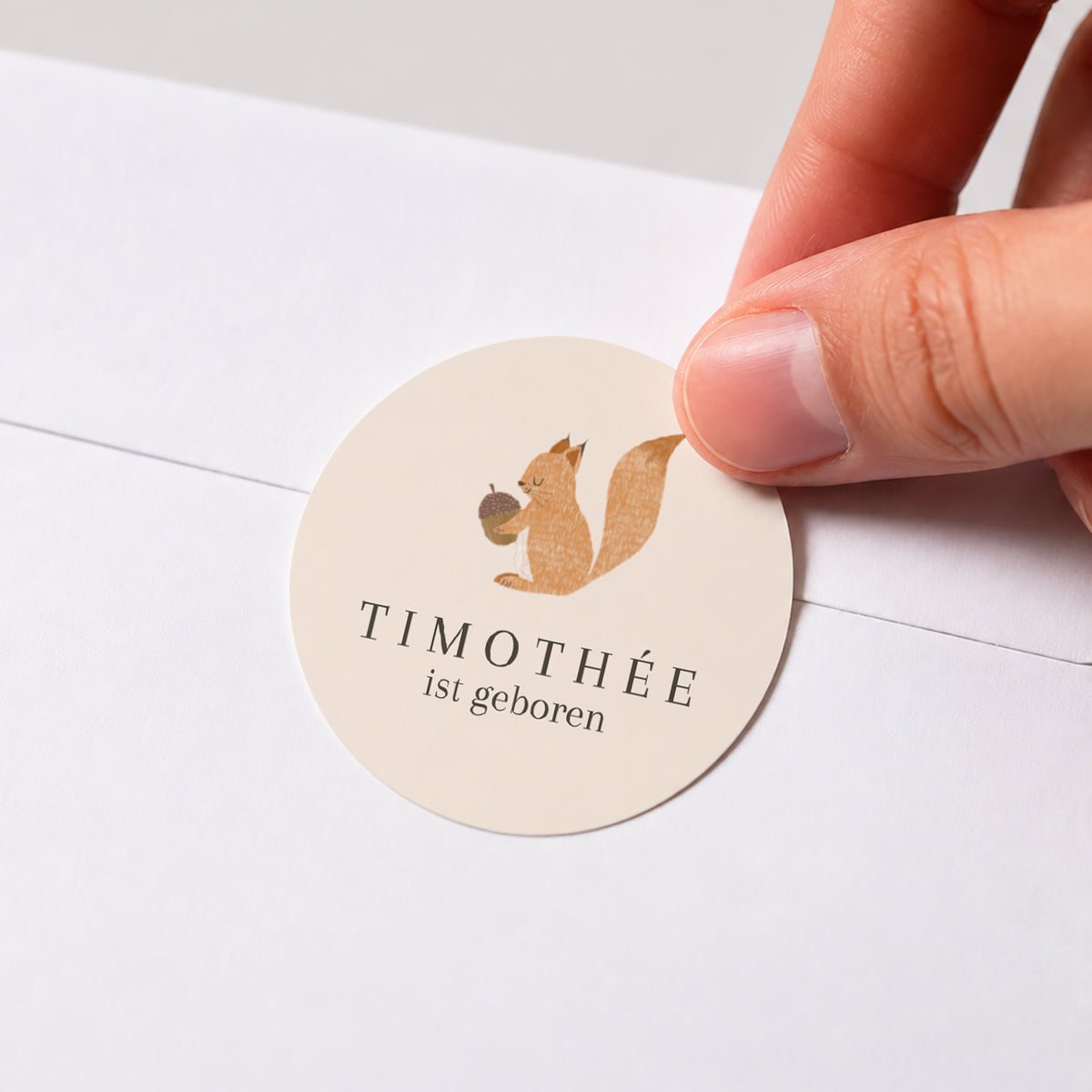 Sticker Geburt Rund Eichhörnchen, Blumenmuster foto