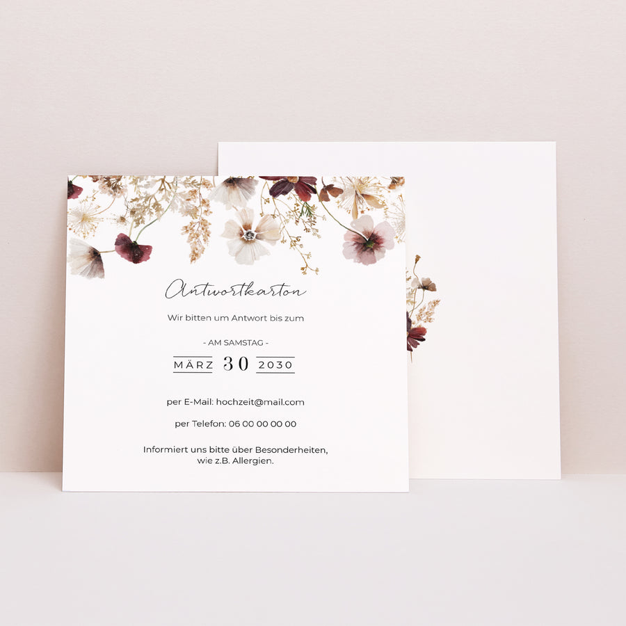 Antwortkarte Hochzeit Quadrat getrocknete Wiesenblumen foto