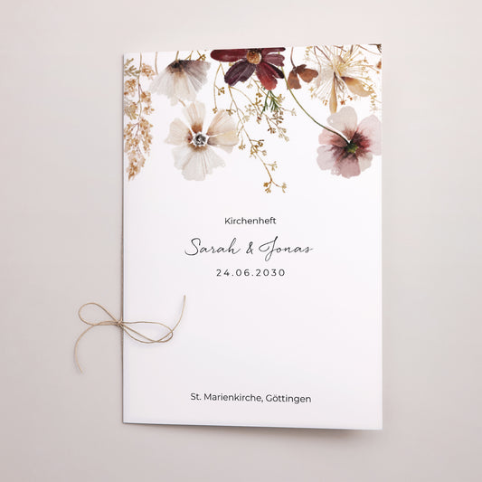 Kirchenheft Hochzeit Doppelflügel getrocknete Wiesenblumen foto