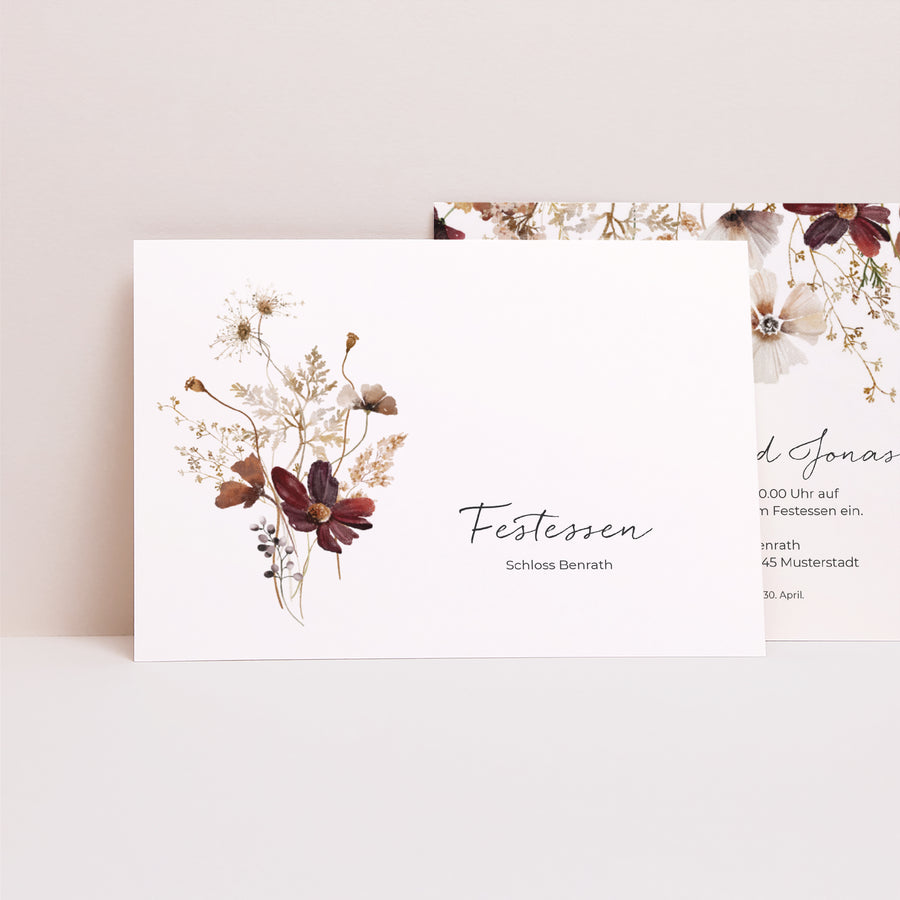 Beilegekarte Hochzeit Landschaft getrocknete Wiesenblumen foto