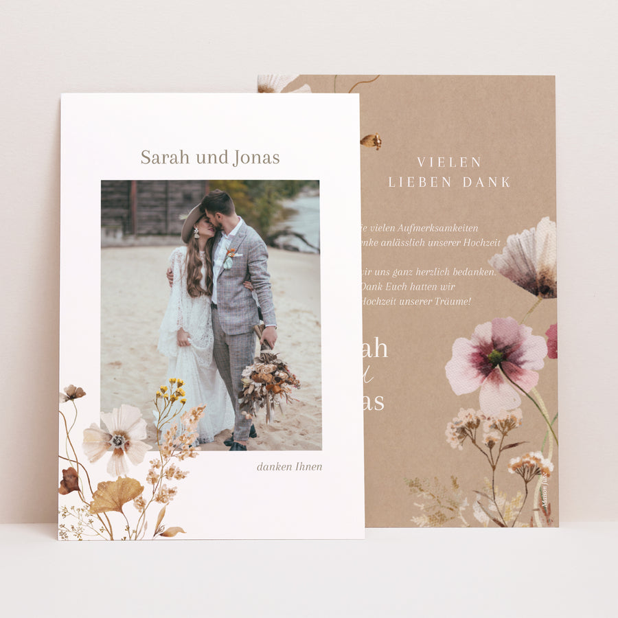 Dankeskarte Hochzeit PortraitPorträt Getrocknete Wiesenblumen II foto