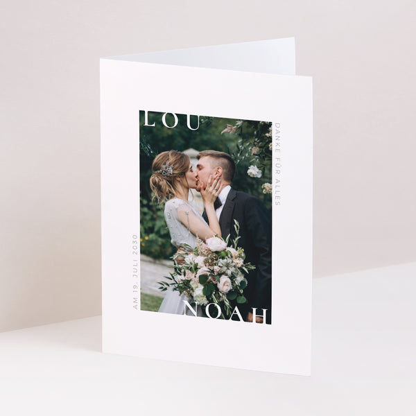 Dankeskarte Hochzeit Doppelflügelporträt Typo und Beige foto