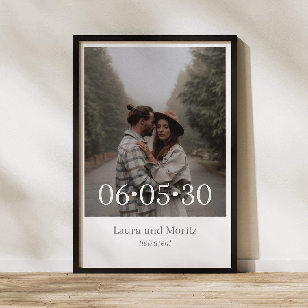 Begrüßungstafel Hochzeit Porträt 60 x 90 cm Mama und Papa heiraten foto N° 1