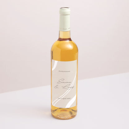 Flaschenetikett Hochzeit Porträt Kurven auf beigem Grund foto N° 1