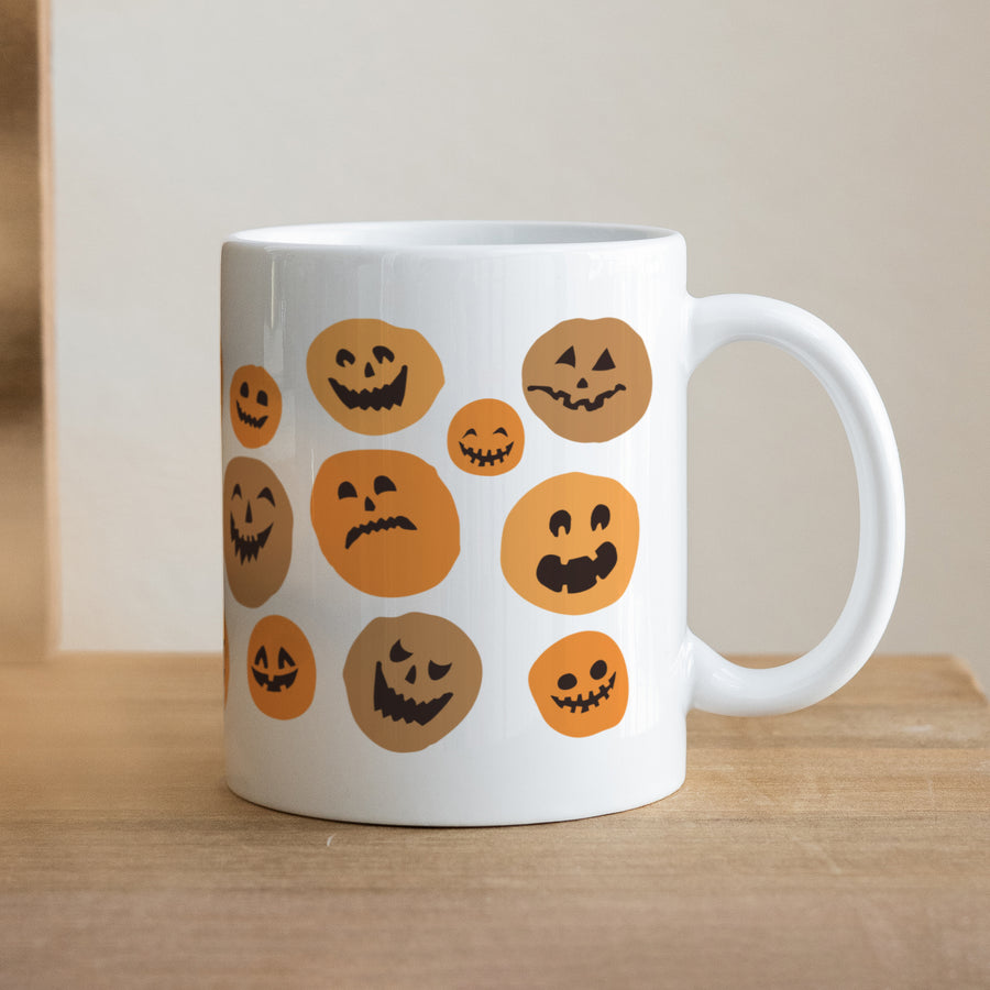 Tasse Objekte Weiß Kürbisse foto
