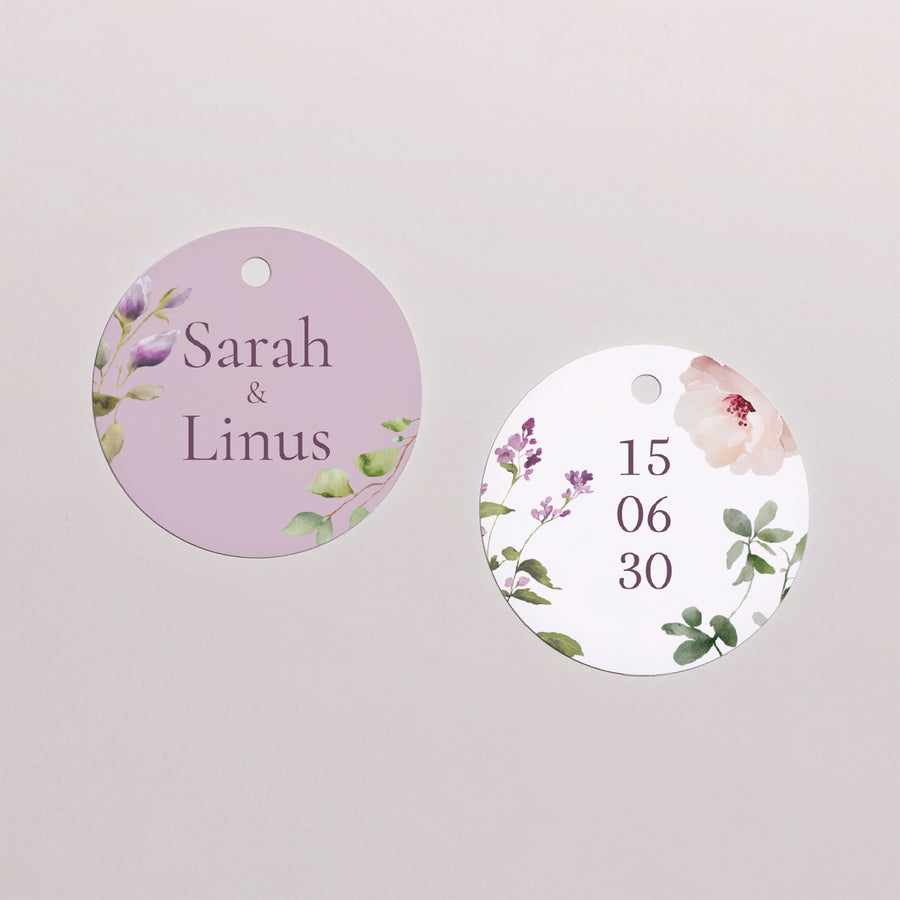 Vorgelochtes Etikett Hochzeit Runde Romantic purple flowers foto